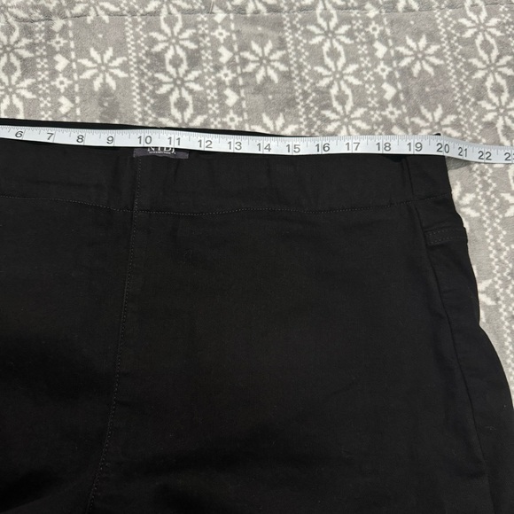 NYDJ Skinny Ankle Pull-on Jeans In Black With Sideseam Slit Size 16W - Picture 10 of 11